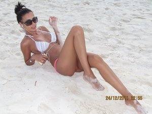 Local California Profile: Teresa (30) | Older Men Welcome