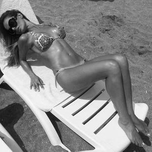 Renee (27) from Illinois | Private Casual Meetup Profile