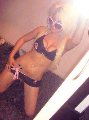 Lindsay, 28 in Washington | Casual Dating and Private Chat