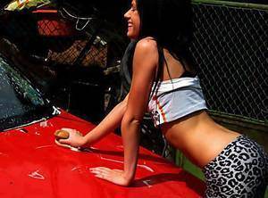 Adult dating profile photo of Kailey (24) in New Jersey