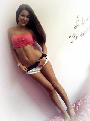 Alexandra, 27, profile image for Indiana dating page