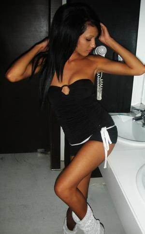 Photo of Rosa, 30, adult dating profile from Kentucky