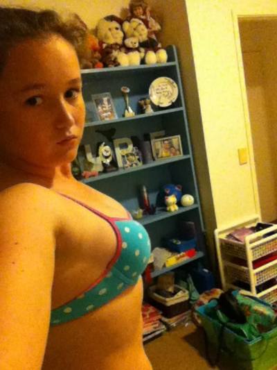 Meet Antonia (18) from Illinois | NSA Casual Encounters