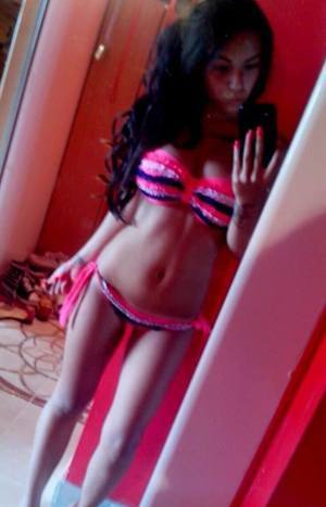 Meet Cloe (20) from South Carolina | NSA Casual Encounters