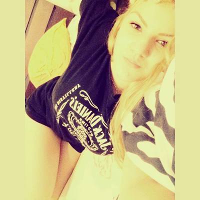 Lara, 24, Texas | No Commitment Dating Profile