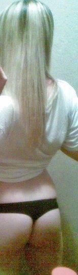 Summer (19) in Ontario | No-Strings Adult Dating