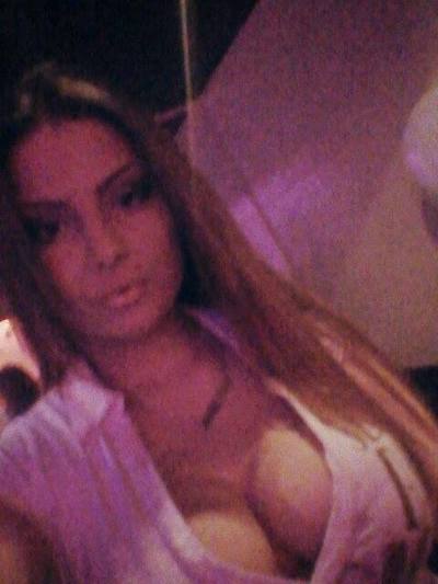 Connect with Carol (25) | Florida NSA Hookups