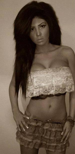 Nicole (19) in Florida | No-Strings Adult Dating