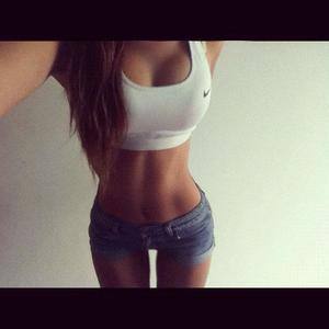 Meet Laura (20) from Florida | NSA Casual Encounters