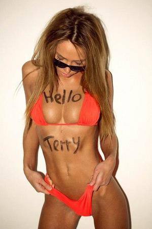 Melisa (28) in New York | No-Strings Adult Dating