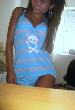 Danielle, 26, profile image for Leisure City, FL dating page
