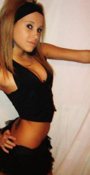 Brinley (20) in Nevada | No-Strings Adult Dating