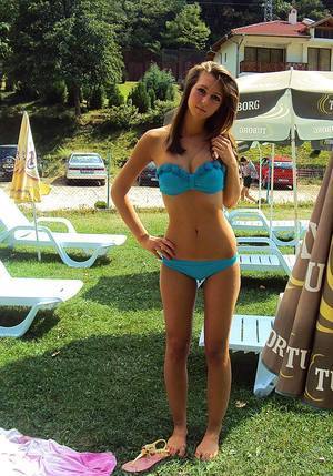 Elsa (24) in Ohio | No-Strings Adult Dating