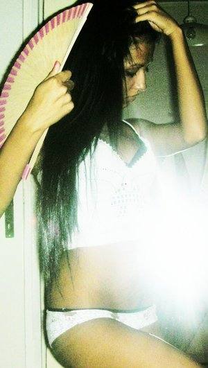 Meet Hazel (21) from Illinois | NSA Casual Encounters