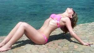 Sasha (20) in Georgia | No-Strings Adult Dating