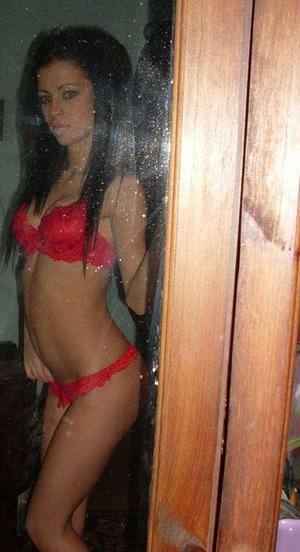 Meet Connie (29) from Florida | NSA Casual Encounters