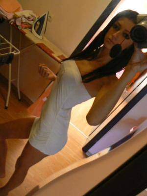 Lisa (21) in New York | No-Strings Adult Dating