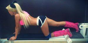 Shirley (18) in Minnesota | No-Strings Adult Dating