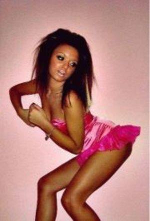 Brooke (22) in Illinois | No-Strings Adult Dating