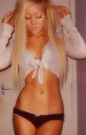 Madyson (18) in New York | No-Strings Adult Dating