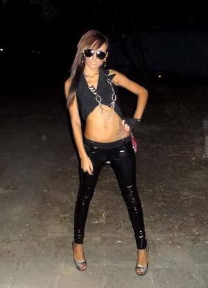 Valentina, 24, profile image for Salinas, CA dating page