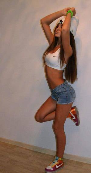 Ayana (20) in New York | No-Strings Adult Dating