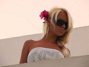 Lena (25) in New York | No-Strings Adult Dating