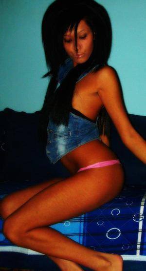 Latasha (20) in Wisconsin | No-Strings Adult Dating