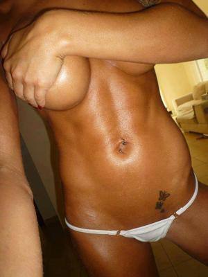 Meet Larissa (20) from New York | NSA Casual Encounters