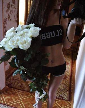 Angela, 23, Georgia | No Commitment Dating Profile