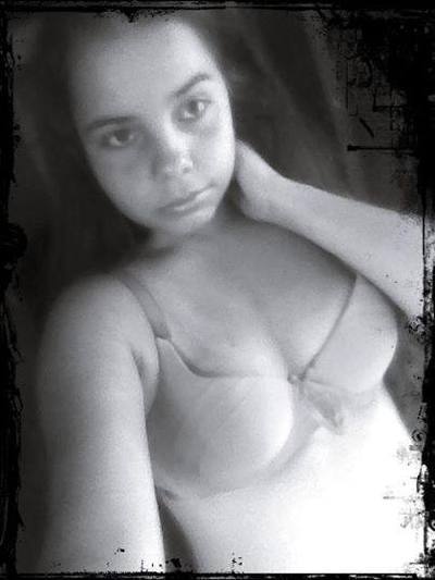 Bobbie (23) in Ohio | No-Strings Adult Dating