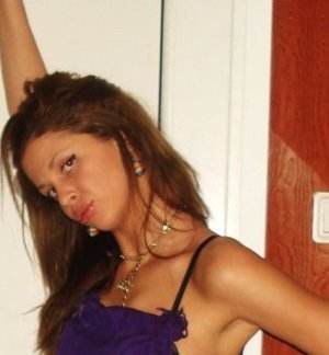 Profile photo for Candice, 22, Miami, FL adult dating