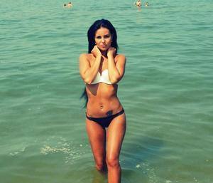 Simone, 25, New York | No Commitment Dating Profile