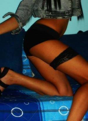 Janae (29) in Quebec | No-Strings Adult Dating