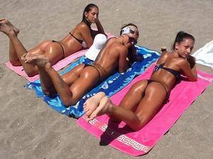 Elizabeth, 26, California | No Commitment Dating Profile