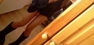 Escorts like Damaris are down to fuck you now!