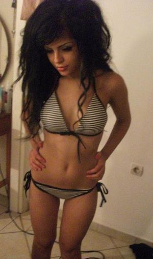 Meet local singles like Krystal from Texas who want to fuck tonight