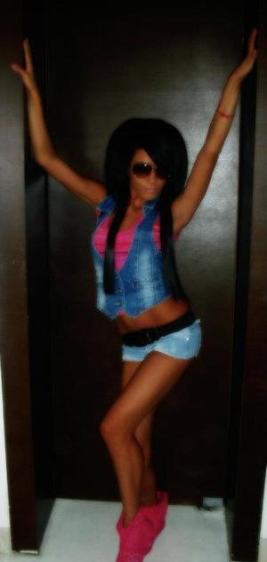Meet local singles like Angelique from Ohio who want to fuck tonight