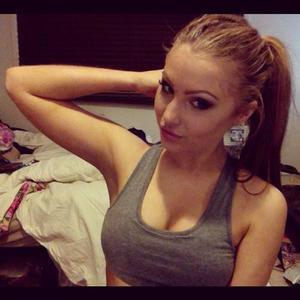 Vannesa from Metamora, Illinois is interested in nsa sex with a nice, young man