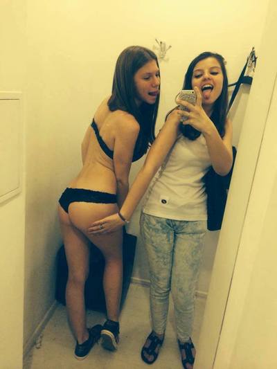 Elena from Virginia is looking for adult webcam chat