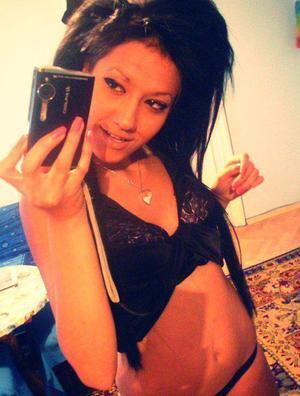 Meet local singles like Marissa from Washington who want to fuck tonight