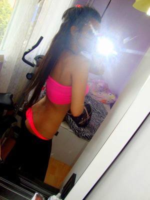 Tessa from New Hampshire is interested in nsa sex with a nice, young man