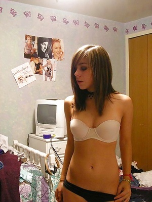 Gabriella from New York is looking for adult webcam chat