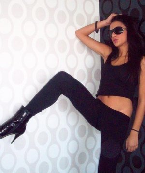 Looking for local cheaters? Take Nicole from Pennsylvania home with you