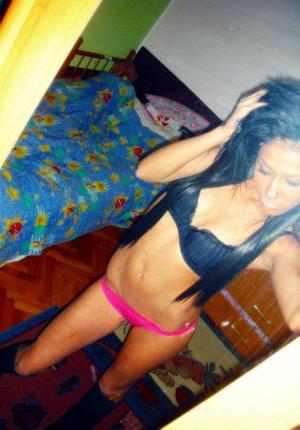 Karlee from New York is looking for adult webcam chat