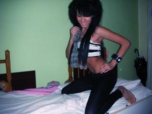 Jesenia from  is looking for adult webcam chat