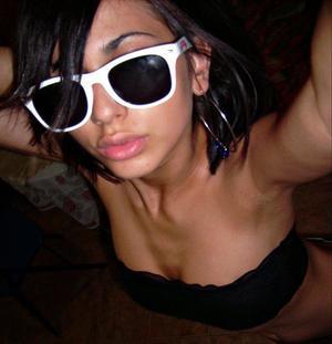 Looking for girls down to fuck? Mara from California is your girl