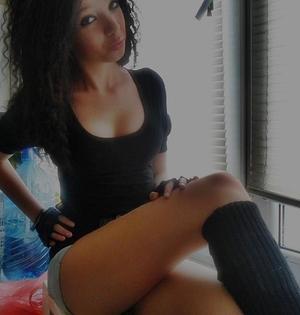 Kristy from New York is looking for adult webcam chat