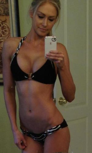 Meet local singles like Tiffani from Nebraska who want to fuck tonight