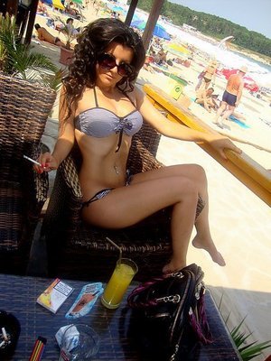 Meet local singles like Catalina from Indiana who want to fuck tonight